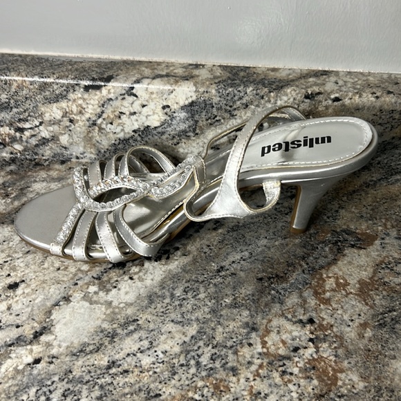 Unlisted open toe and open heel shoes for women with rhinestones. Sz 8 1/2 - Picture 5 of 11